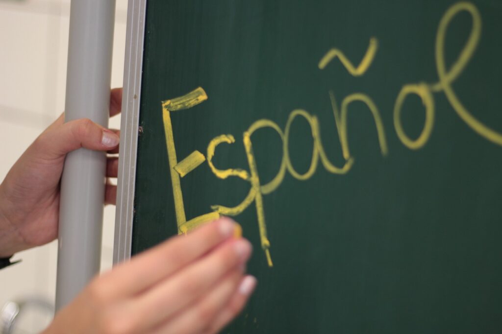 10 powodów, dla których warto uczyć się języka hiszpańskiego
